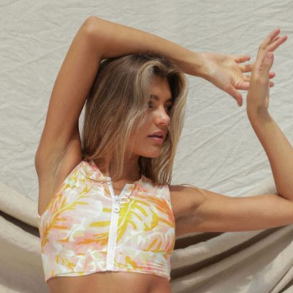 Stone Fox Swim Size S Mase bikini Top Hot Tropix Beach Cruise Resort